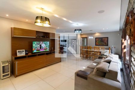 Sala de casa à venda com 4 quartos, 241m² em Ouro Preto, Belo Horizonte