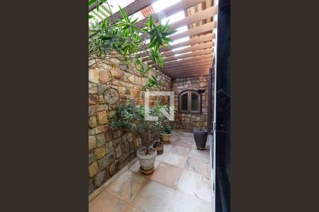 Jardim de inverno de casa à venda com 4 quartos, 241m² em Ouro Preto, Belo Horizonte