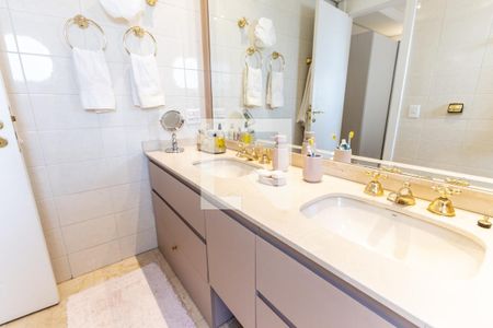 Apartamento à venda com 171m², 3 quartos e 3 vagas