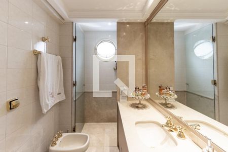 Apartamento à venda com 171m², 3 quartos e 3 vagas