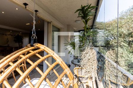 Apartamento à venda com 171m², 3 quartos e 3 vagas