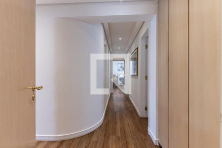 Apartamento à venda com 171m², 3 quartos e 3 vagas