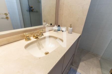 Apartamento à venda com 171m², 3 quartos e 3 vagas