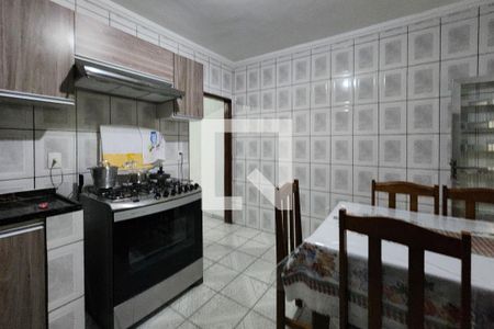 Casa à venda com 168m², 3 quartos e 1 vaga Casa à venda com 168m², 3 quartos e 1 vagaCozinha