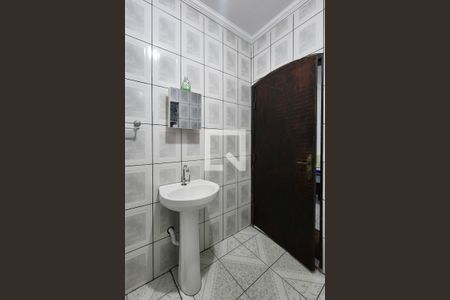 Casa à venda com 168m², 3 quartos e 1 vaga Casa à venda com 168m², 3 quartos e 1 vagaBanheiro da Suíte