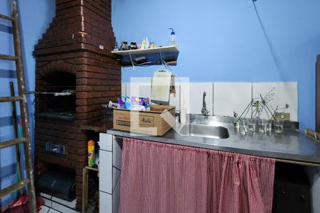 Casa à venda com 168m², 3 quartos e 1 vaga Casa à venda com 168m², 3 quartos e 1 vagaVaranda