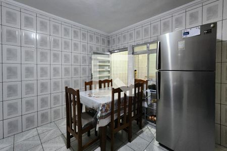 Casa à venda com 168m², 3 quartos e 1 vaga Casa à venda com 168m², 3 quartos e 1 vagaCozinha