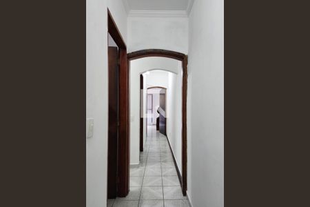 Casa à venda com 168m², 3 quartos e 1 vaga Casa à venda com 168m², 3 quartos e 1 vagaCorredor