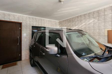 Casa à venda com 168m², 3 quartos e 1 vaga Casa à venda com 168m², 3 quartos e 1 vagaGaragem