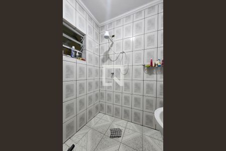 Casa à venda com 168m², 3 quartos e 1 vaga Casa à venda com 168m², 3 quartos e 1 vagaBanheiro da Suíte