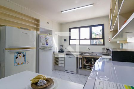 Apartamento à venda com 359m², 4 quartos e 5 vagasCozinha