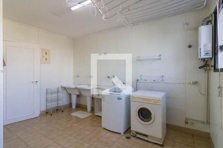 Apartamento à venda com 359m², 4 quartos e 5 vagasÁrea de Serviço