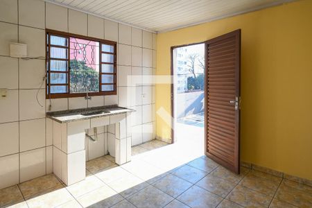 Sala/ Cozinha  de casa para alugar com 1 quarto, 60m² em Vila Vera, São Paulo