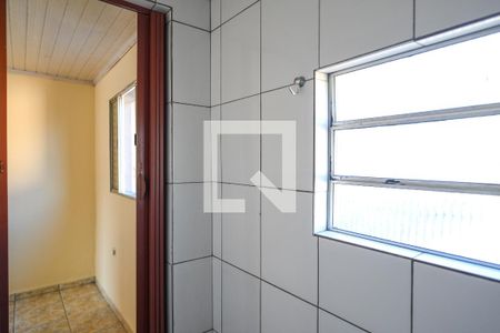 Banheiro de casa para alugar com 1 quarto, 60m² em Vila Vera, São Paulo
