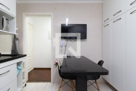 Apartamento à venda com 96m², 3 quartos e 2 vagasCozinha