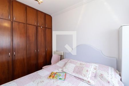 Apartamento à venda com 96m², 3 quartos e 2 vagasQuarto 2