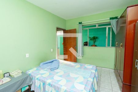 Casa à venda com 180m², 4 quartos e 1 vagaCasa 2 - Quarto 1
