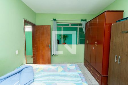 Casa à venda com 180m², 4 quartos e 1 vagaCasa 2 - Quarto 1