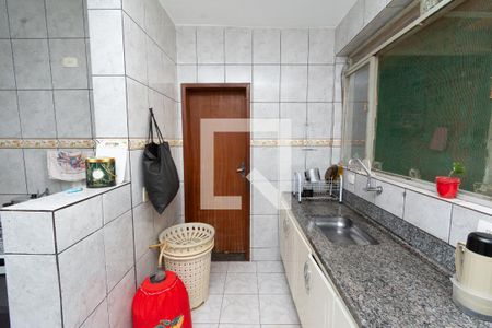 Casa à venda com 180m², 4 quartos e 1 vagaCasa 2 - Cozinha