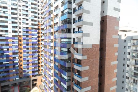 Vista Sacada do Quarto 2 de apartamento para alugar com 2 quartos, 69m² em Vila Augusta, Guarulhos