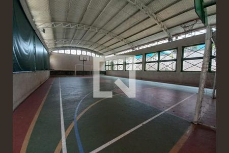 Apartamento à venda com 74m², 2 quartos e 1 vaga