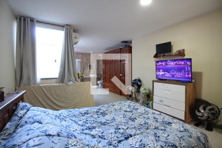 Casa de condomínio à venda com 350m², 3 quartos e sem vagaQuarto 1 - Suíte