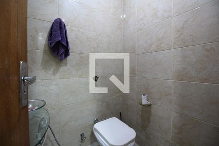 Casa de condomínio à venda com 350m², 3 quartos e sem vagaLavabo