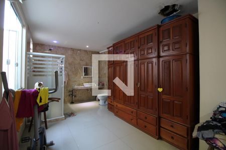 Casa de condomínio à venda com 350m², 3 quartos e sem vagaQuarto 1 - Banheiro da Suíte