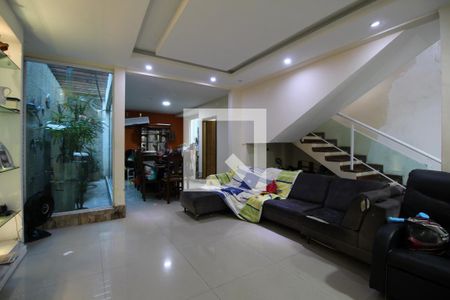 Casa de condomínio à venda com 350m², 3 quartos e sem vagaSala de TV