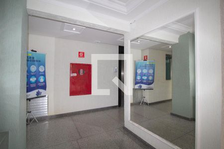 Apartamento para alugar com 58m², 2 quartos e 2 vagas Apartamento para alugar com 58m², 2 quartos e 2 vagasHall social