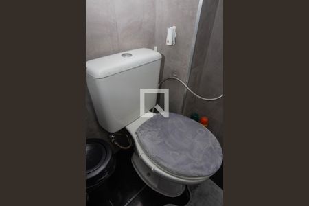 Apartamento para alugar com 58m², 2 quartos e 2 vagas Apartamento para alugar com 58m², 2 quartos e 2 vagasBanheiro