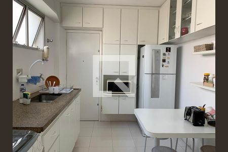 Apartamento à venda com 3 quartos, 107m² em Perdizes, São Paulo