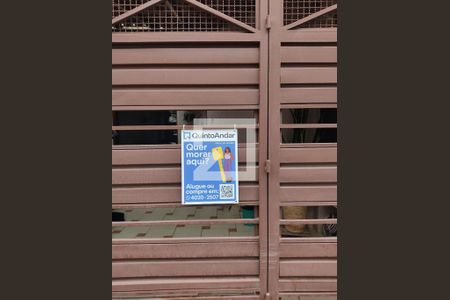 Casa à venda com 214m², 2 quartos e 1 vaga Casa à venda com 214m², 2 quartos e 1 vagaplaquinha