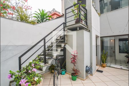 Casa à venda com 214m², 2 quartos e 1 vagaQuintal