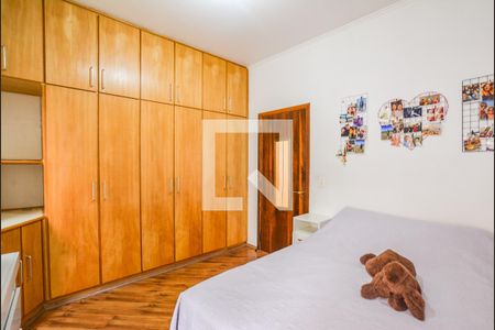 Casa à venda com 214m², 2 quartos e 1 vagaSuíte 1
