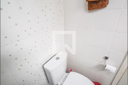 Casa à venda com 214m², 2 quartos e 1 vagaBanheiro da Suíte 1