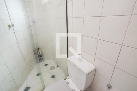 Casa à venda com 214m², 2 quartos e 1 vagaBanheiro da Suíte 2