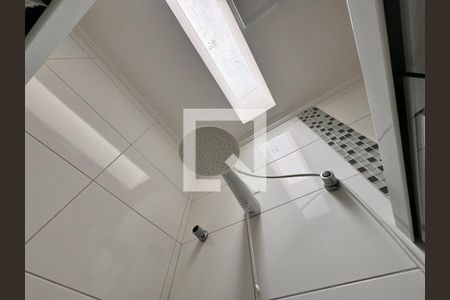 Casa à venda com 212m², 3 quartos e 5 vagas Casa à venda com 212m², 3 quartos e 5 vagasBanheiro da Suíte 1