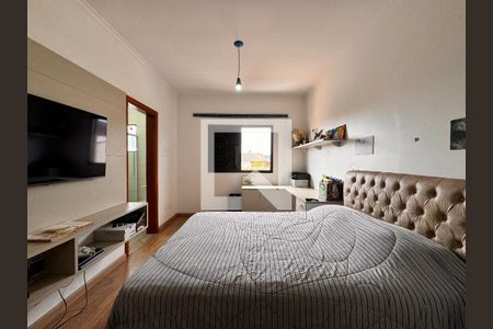 Casa à venda com 212m², 3 quartos e 5 vagas Casa à venda com 212m², 3 quartos e 5 vagasSuite 2