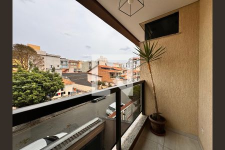 Casa à venda com 212m², 3 quartos e 5 vagas Casa à venda com 212m², 3 quartos e 5 vagasSacada