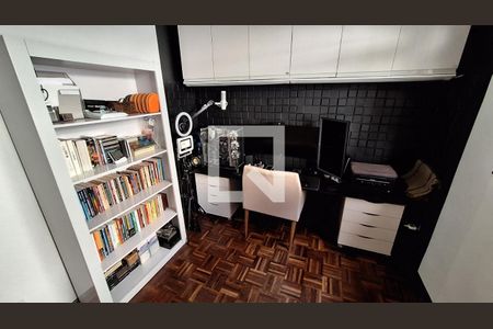 Casa à venda com 220m², 3 quartos e 4 vagas