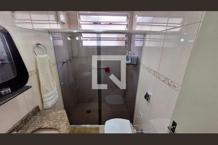 Casa à venda com 220m², 3 quartos e 4 vagas