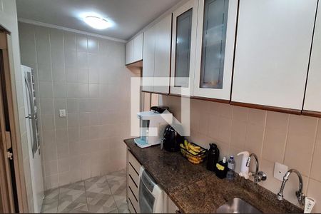 Casa à venda com 220m², 3 quartos e 4 vagas