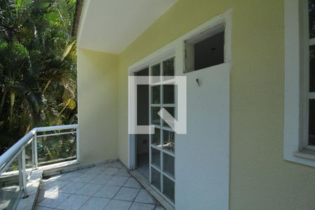 Casa de condomínio à venda com 81m², 3 quartos e 1 vagaVaranda da suíte 