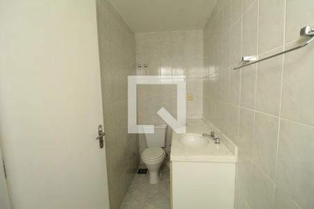 Casa de condomínio à venda com 81m², 3 quartos e 1 vagaBanheiro da suíte 