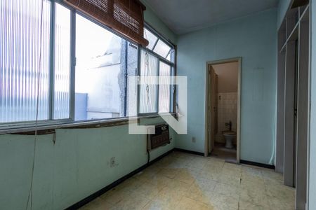 Apartamento à venda com 43m², 1 quarto e sem vaga Apartamento à venda com 43m², 1 quarto e sem vagaHall