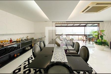 Apartamento à venda com 4 quartos, 800m² em Recreio dos Bandeirantes, Rio de Janeiro