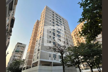 Apartamento para alugar com 103m², 3 quartos e 2 vagasFachada