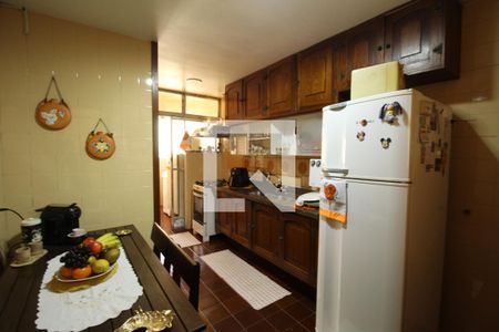 Apartamento para alugar com 103m², 3 quartos e 2 vagasCozinha