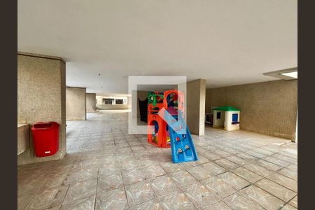 Apartamento para alugar com 103m², 3 quartos e 2 vagasÁrea comum - Playground